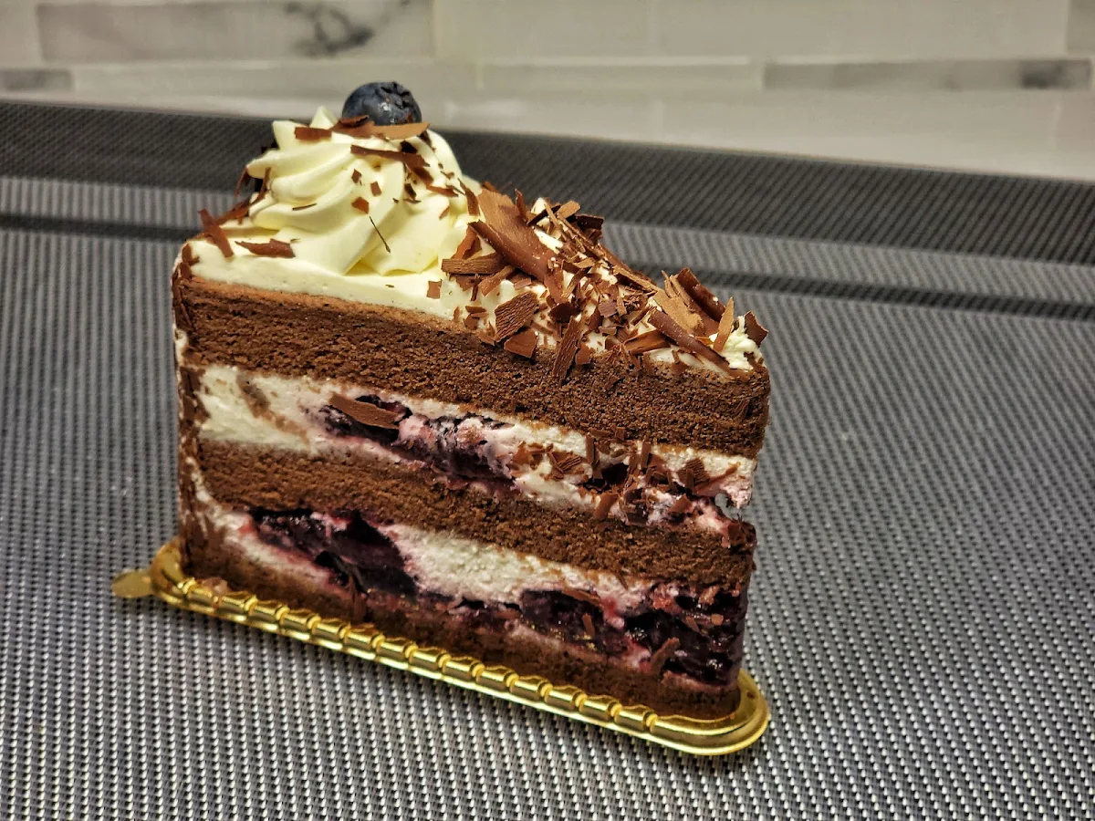Black Forest Cake 黑森林蛋糕 Slice